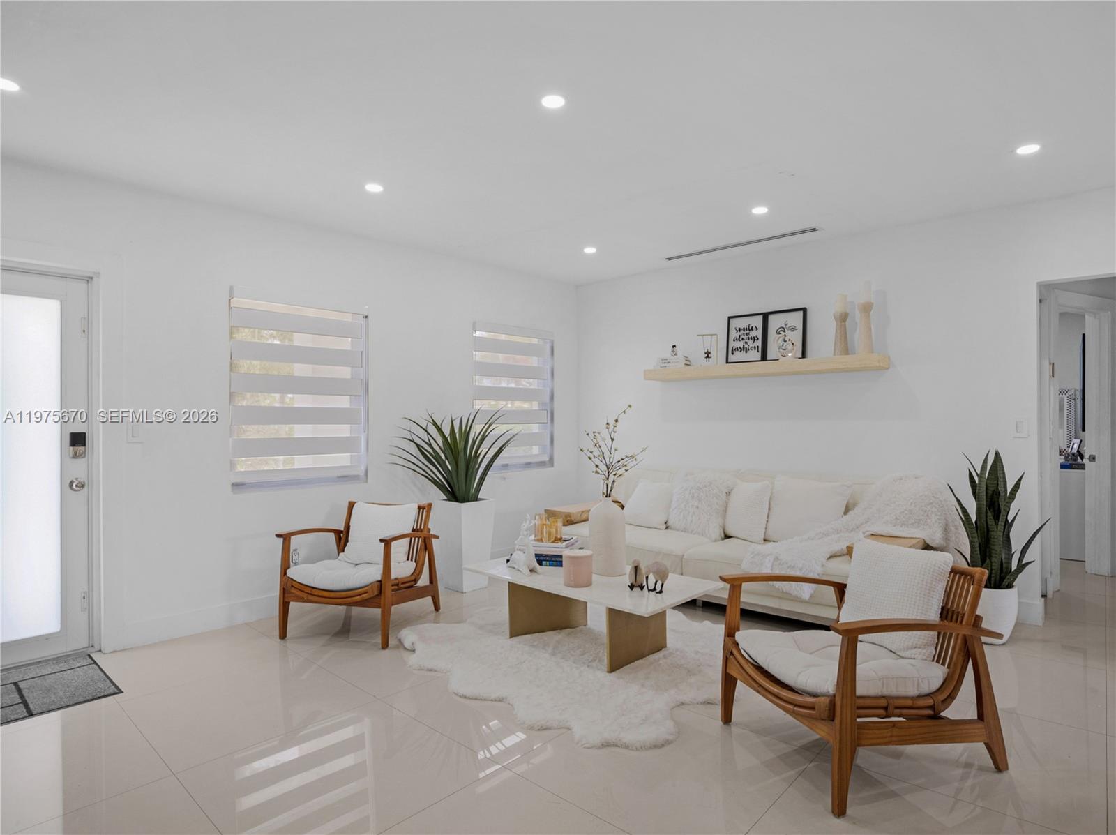 920 NE 159th St North Miami Beach, FL 33162