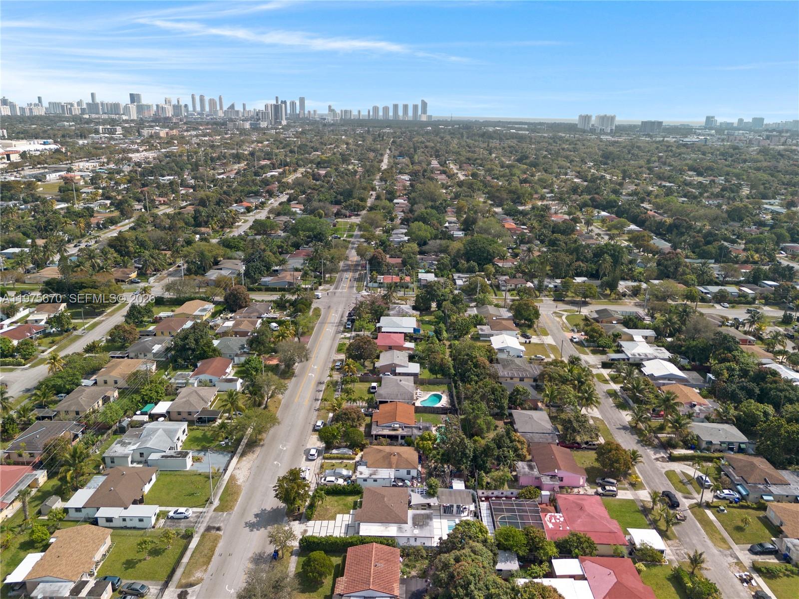 920 NE 159th St North Miami Beach, FL 33162