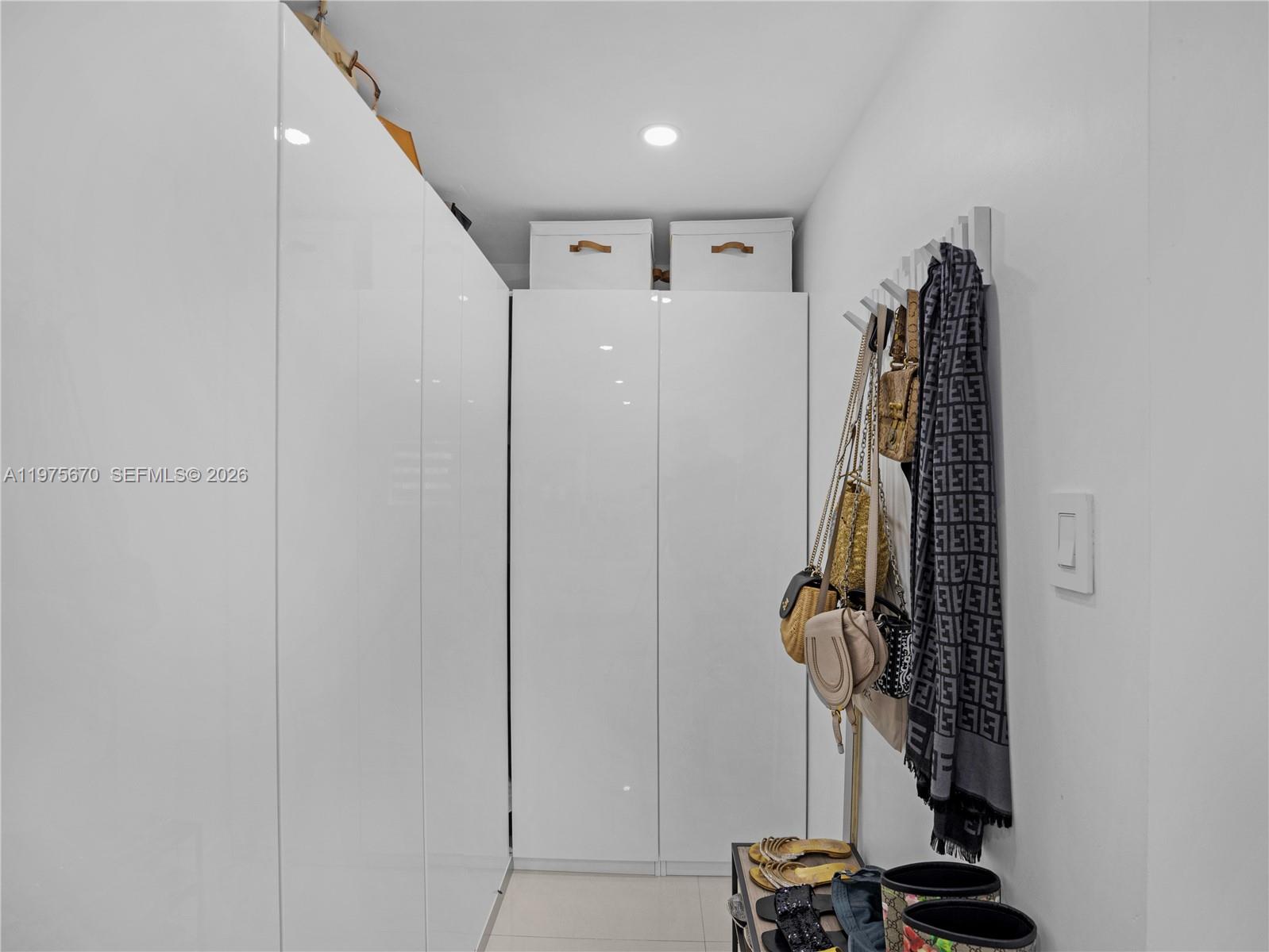 920 NE 159th St North Miami Beach, FL 33162