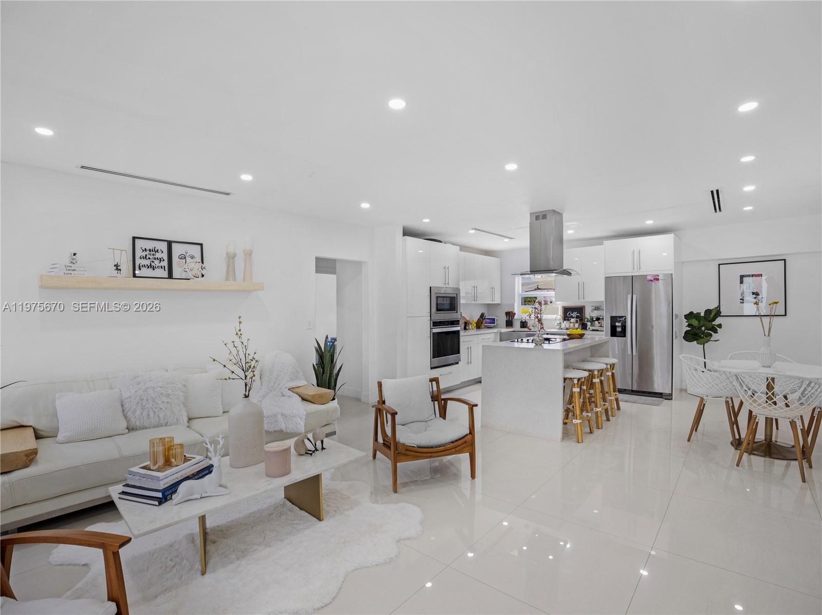 920 NE 159th St North Miami Beach, FL 33162