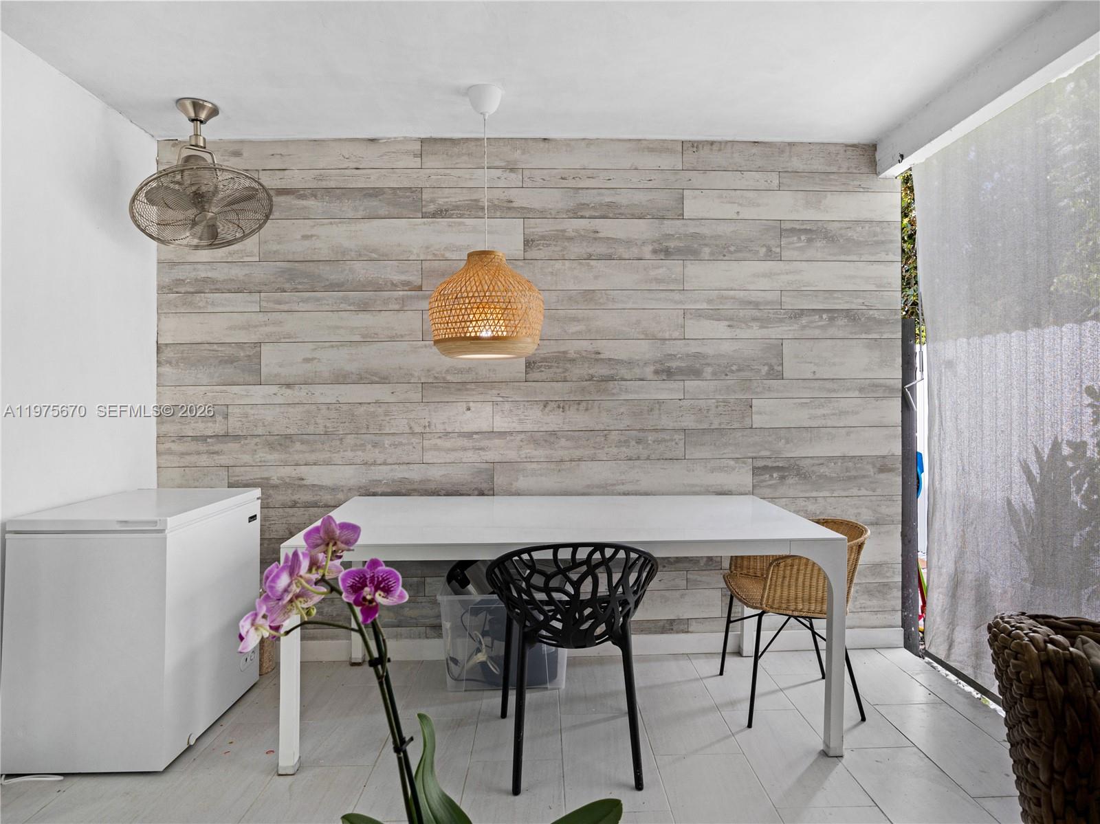 920 NE 159th St North Miami Beach, FL 33162