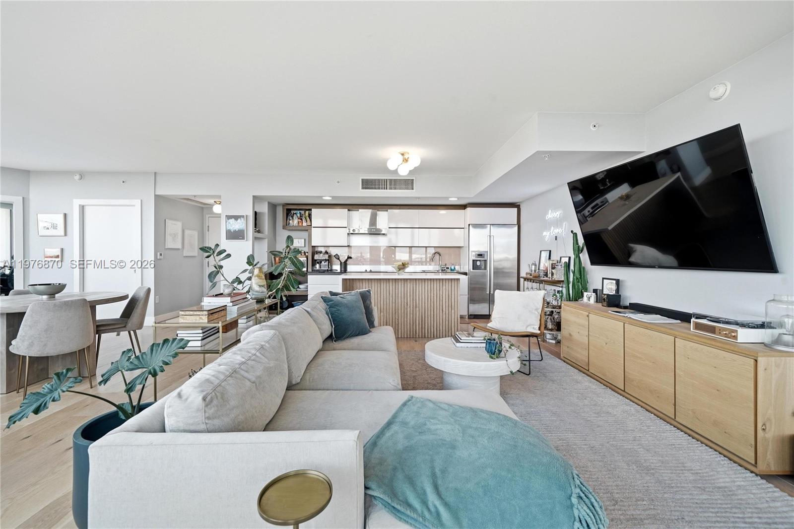 2155 Washington Ct #507 Miami Beach, FL 33139