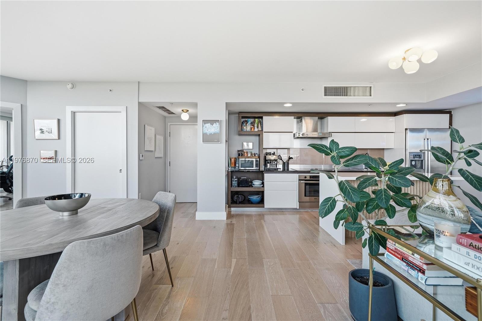 2155 Washington Ct #507 Miami Beach, FL 33139