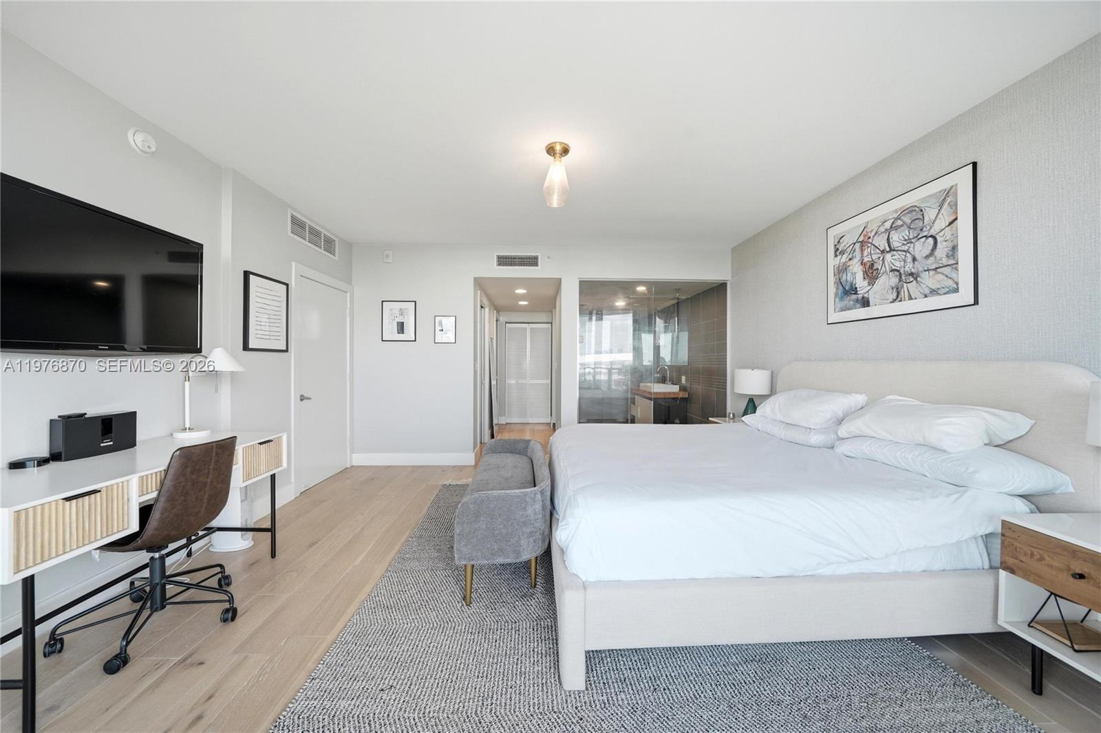 2155 Washington Ct #507 Miami Beach, FL 33139