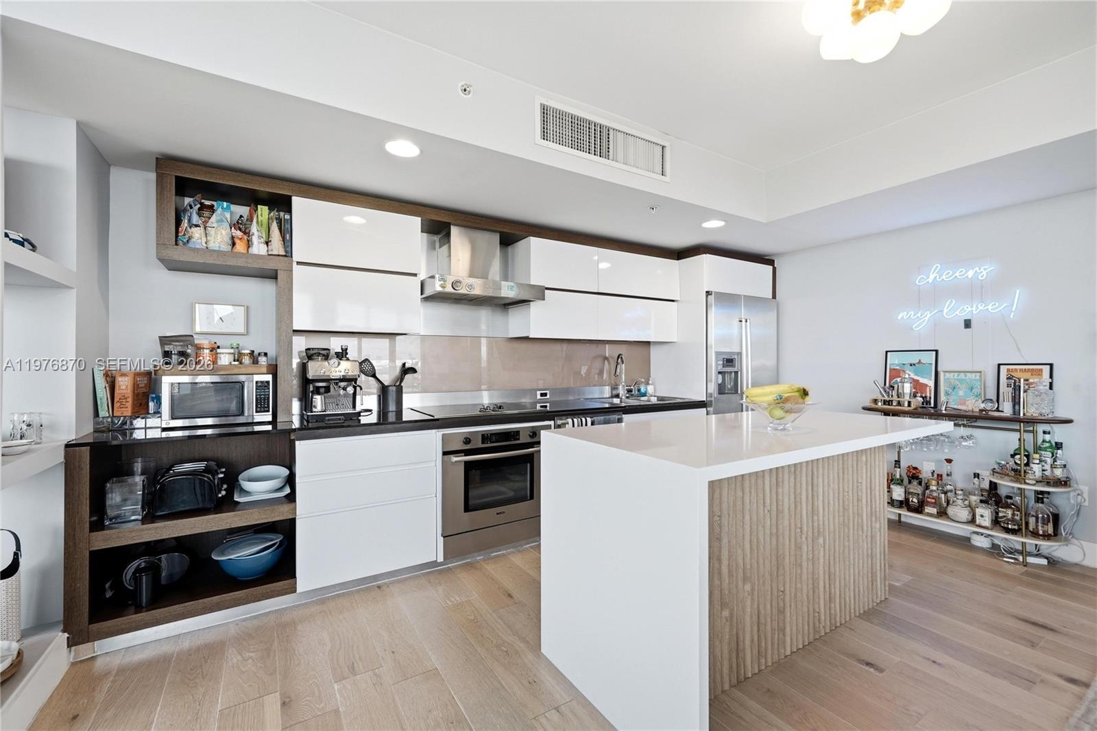 2155 Washington Ct #507 Miami Beach, FL 33139