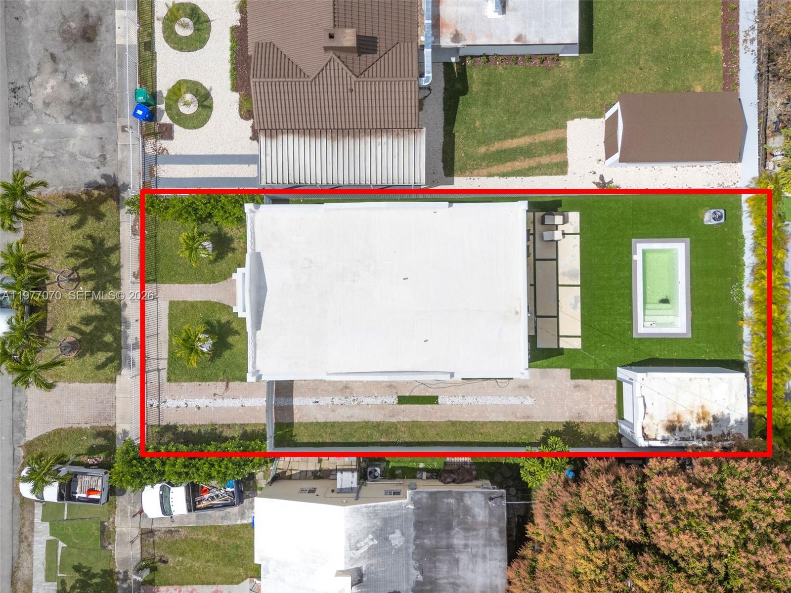 2357 SW 11th Ter Miami, FL 33135