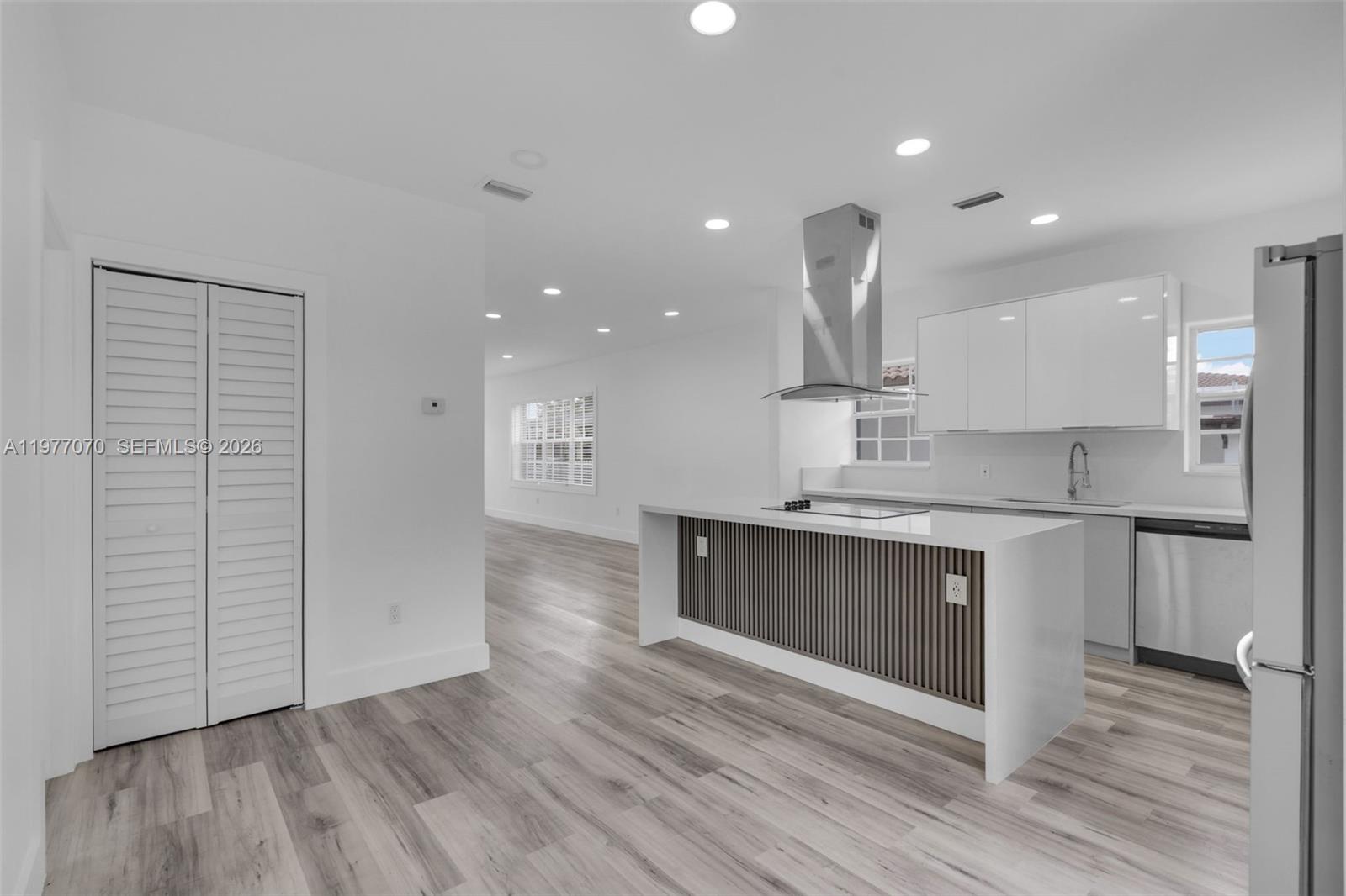 2357 SW 11th Ter Miami, FL 33135