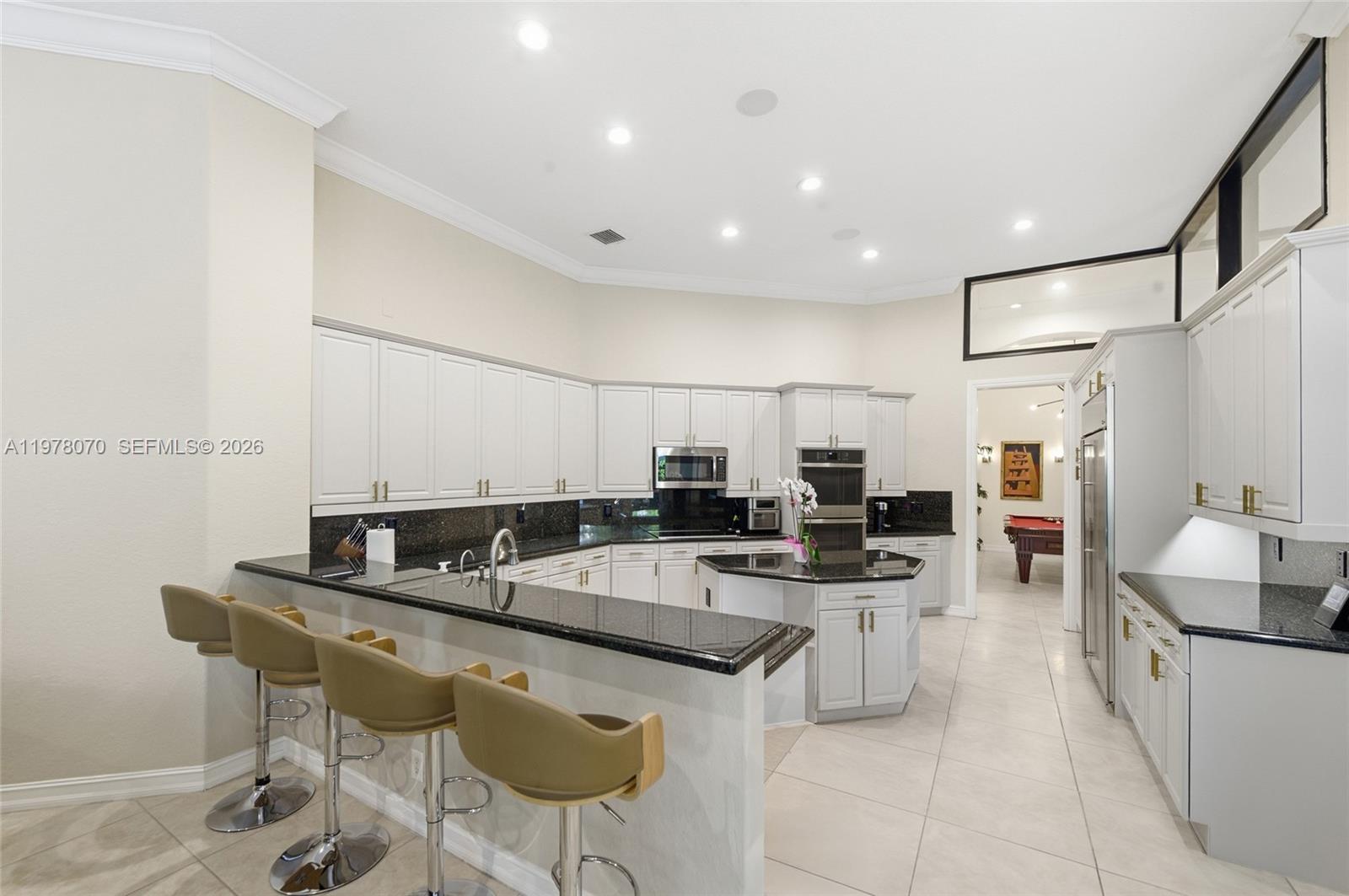 1397 Victoria Isle Dr Weston, FL 33327