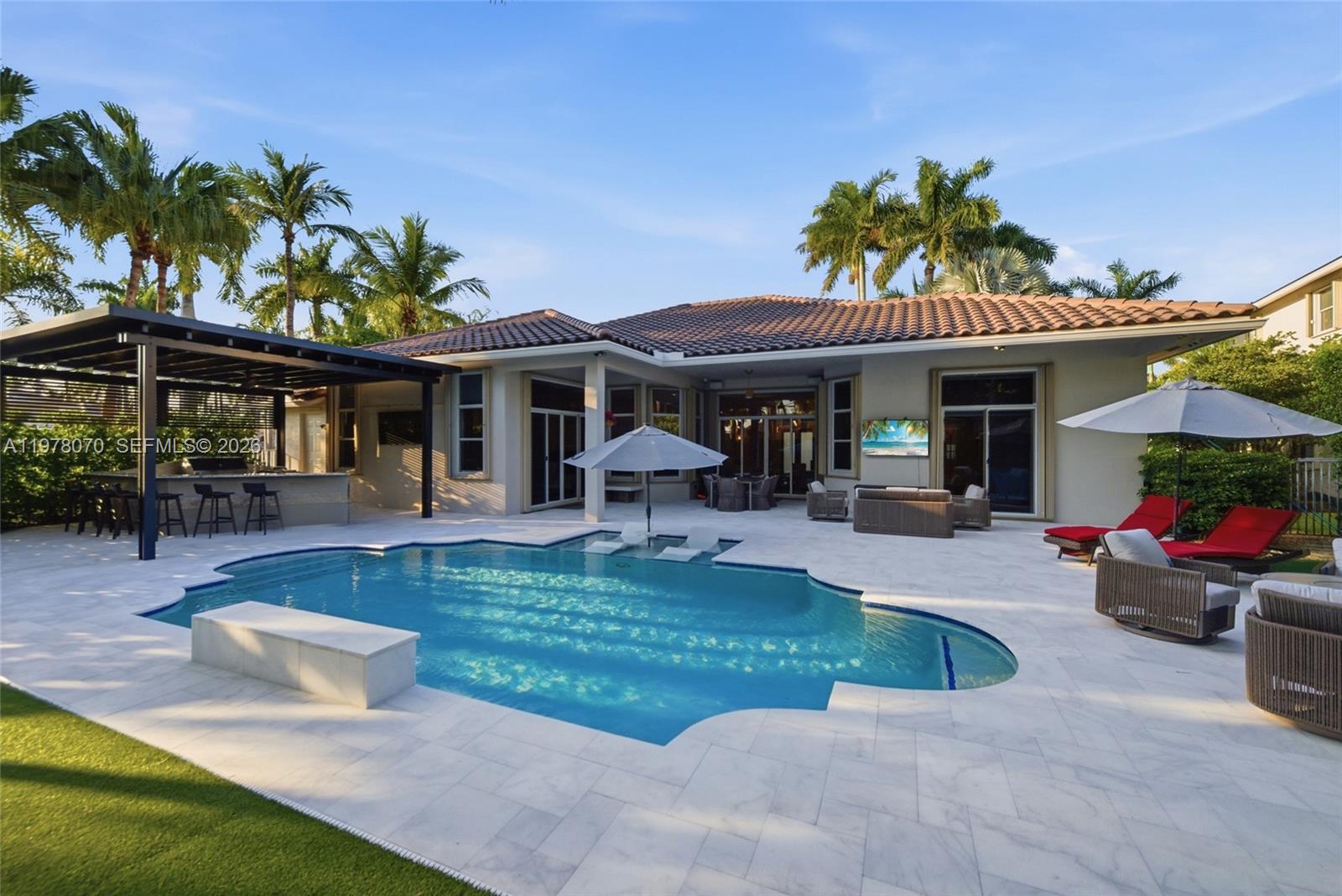 1397 Victoria Isle Dr Weston, FL 33327