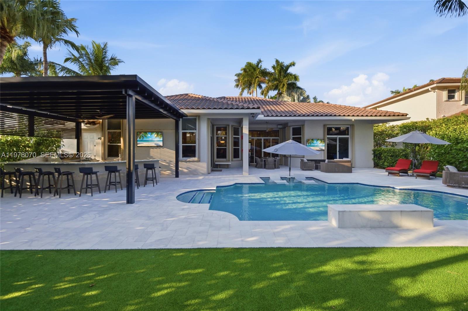 1397 Victoria Isle Dr Weston, FL 33327