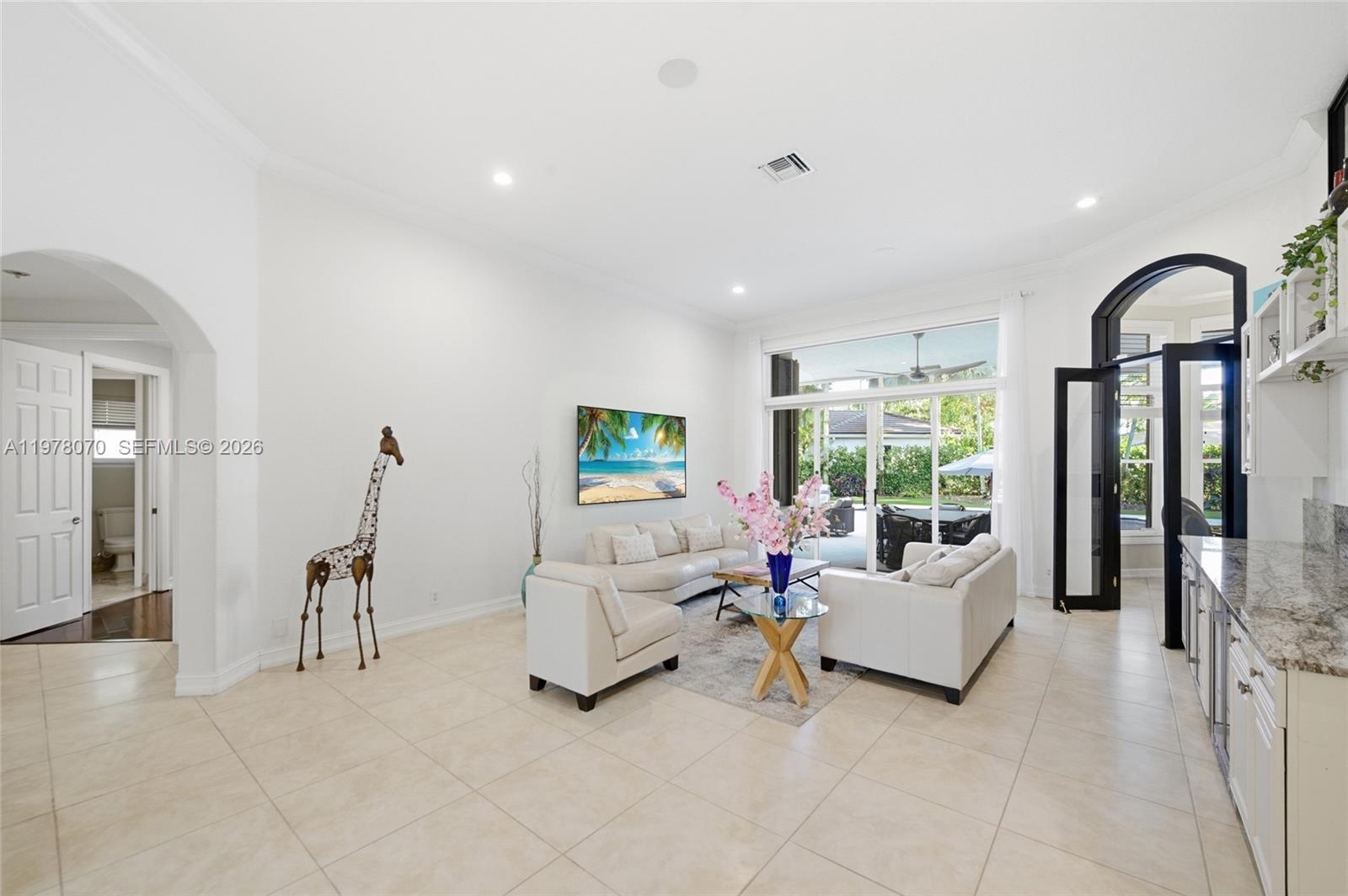 1397 Victoria Isle Dr Weston, FL 33327