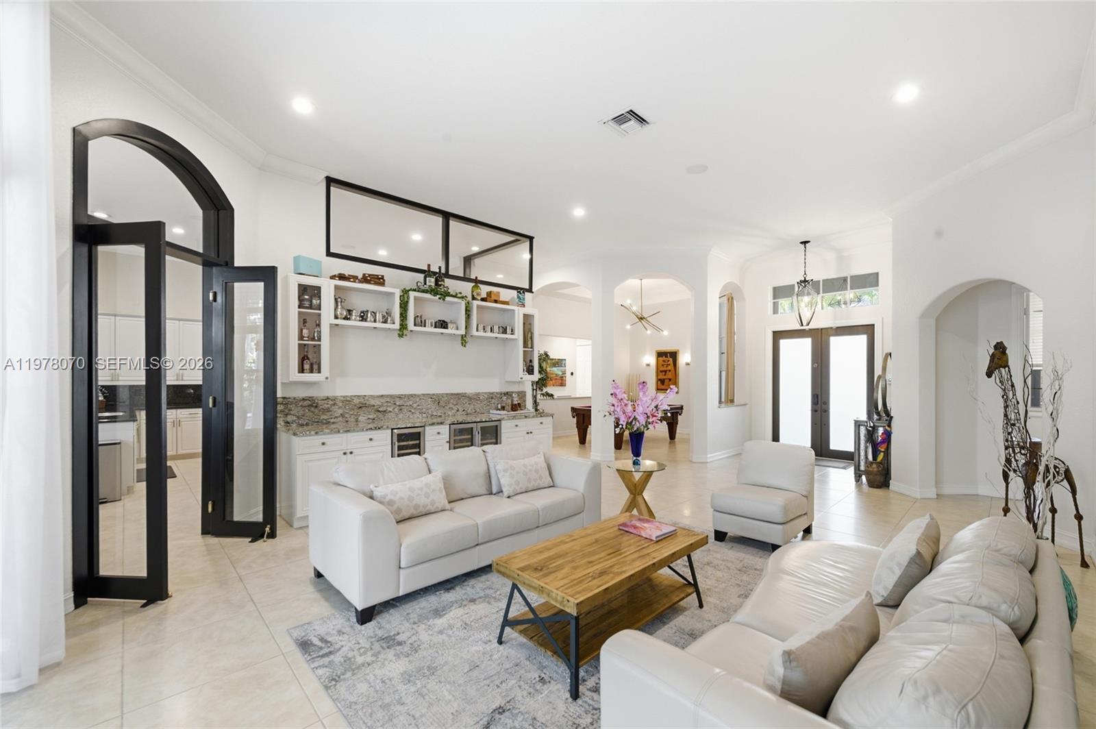 1397 Victoria Isle Dr Weston, FL 33327