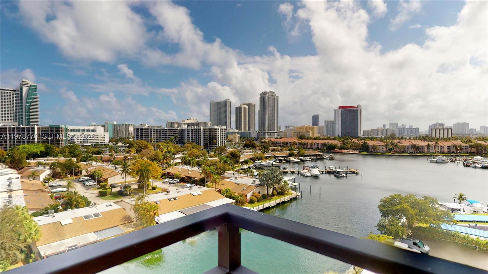 2500 Parkview Dr #902 Hallandale Beach, FL 33009