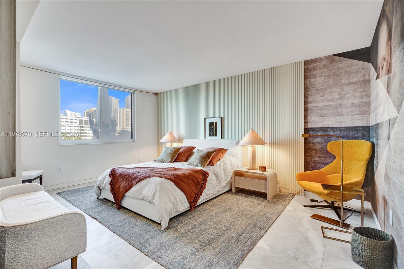 300 Bayview Dr #205 Sunny Isles Beach, FL 33160