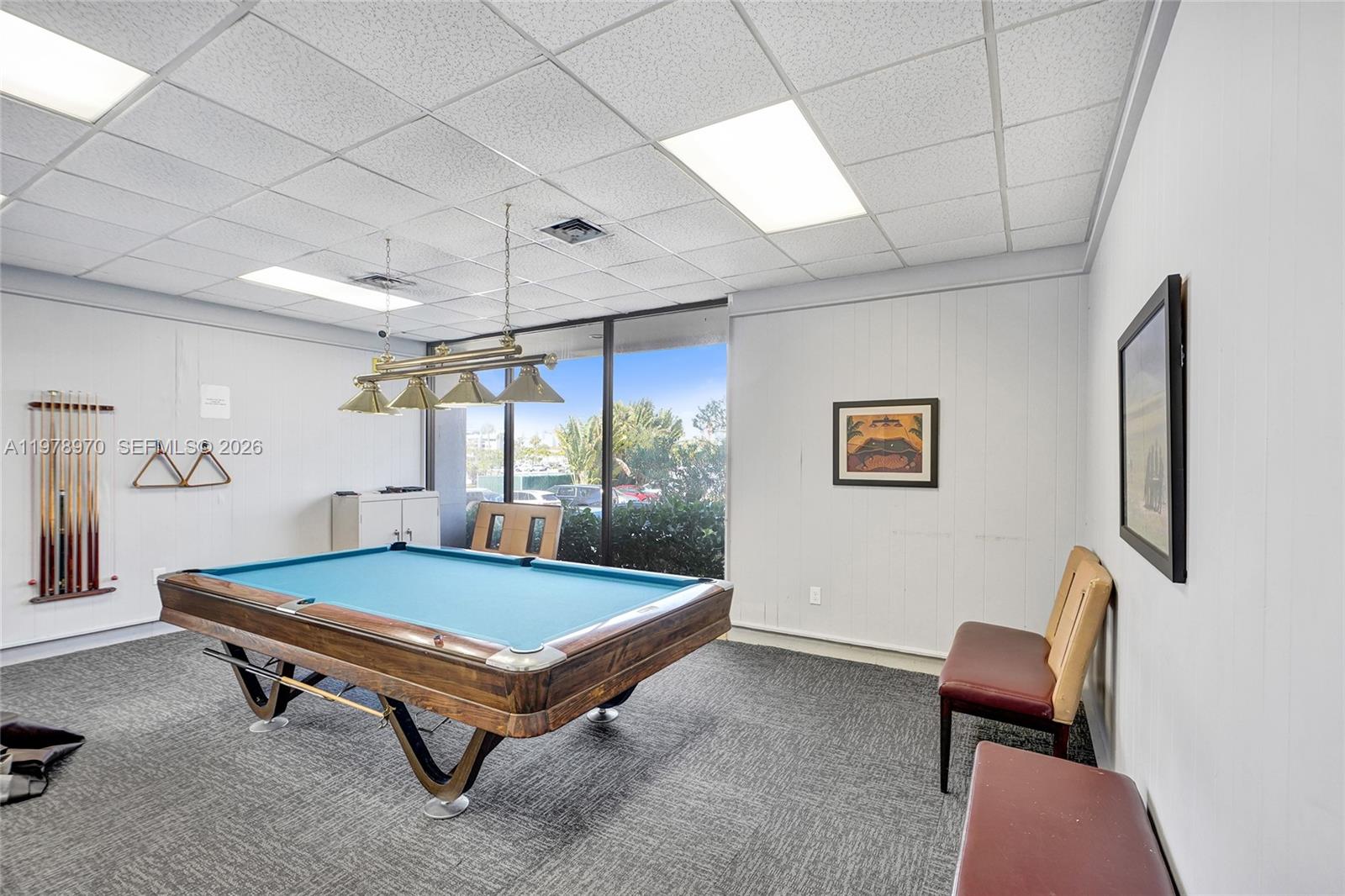 300 Bayview Dr #205 Sunny Isles Beach, FL 33160