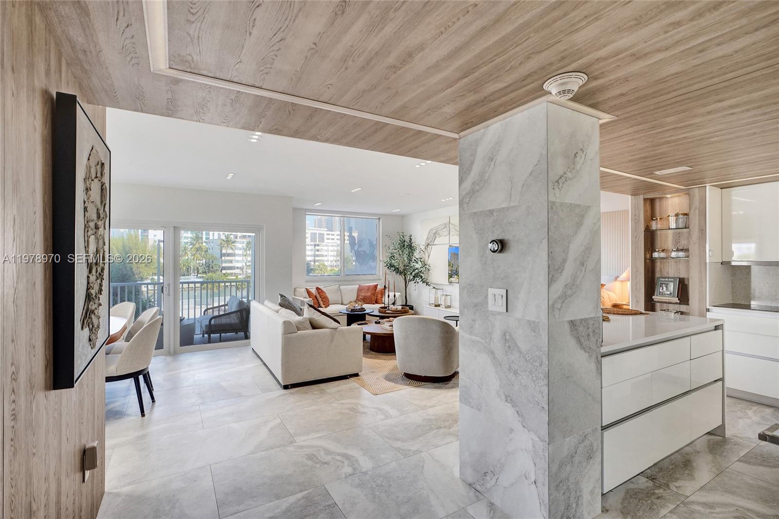 300 Bayview Dr #205 Sunny Isles Beach, FL 33160