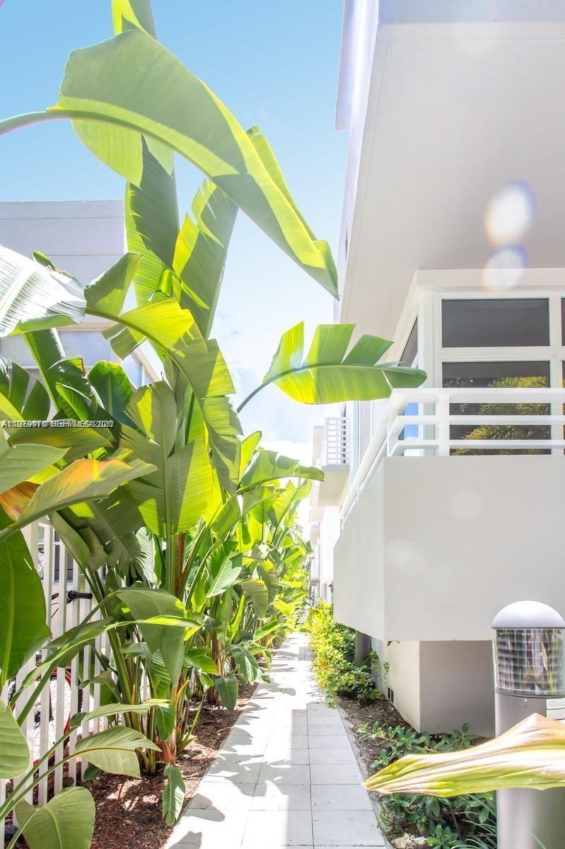 619 Meridian Ave #4 Miami Beach, FL 33139