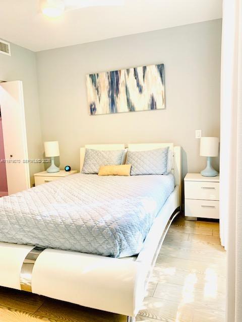 619 Meridian Ave #4 Miami Beach, FL 33139