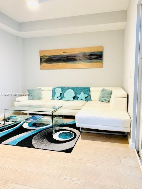 619 Meridian Ave #4 Miami Beach, FL 33139