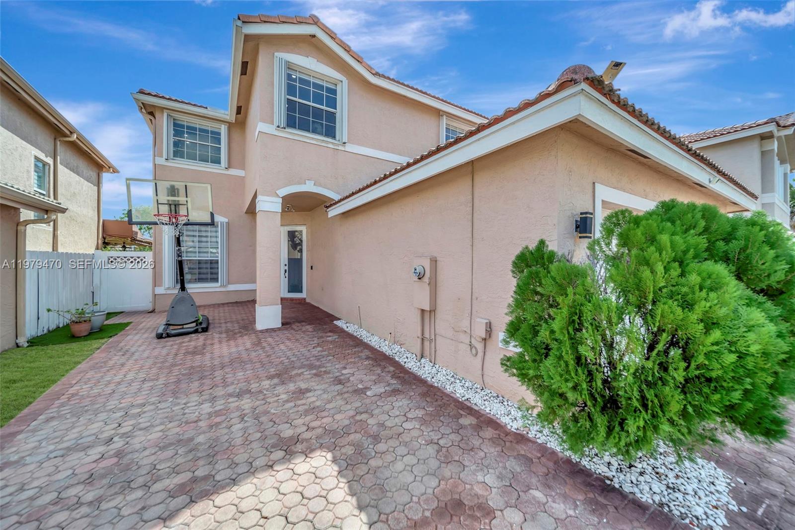 16340 SW 26th St Miramar, FL 33027