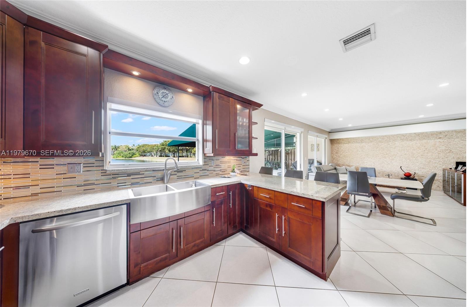 10917 NW 59th St Doral, FL 33178