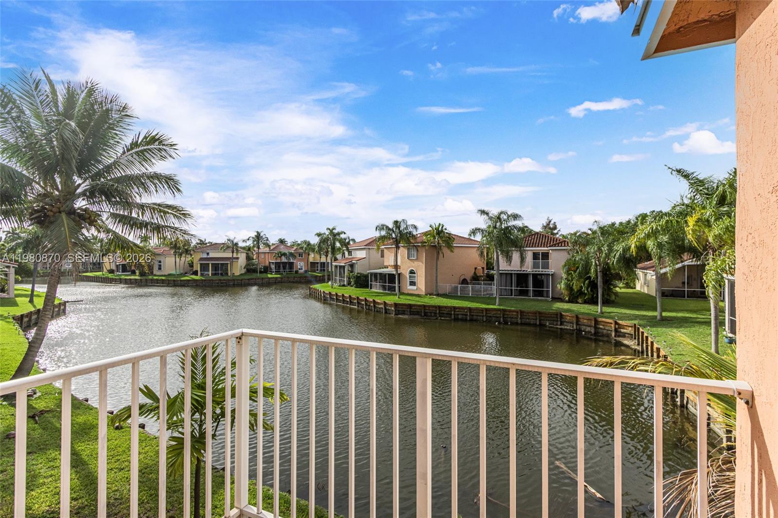 1550 N Trafalgar Cir Hollywood, FL 33020