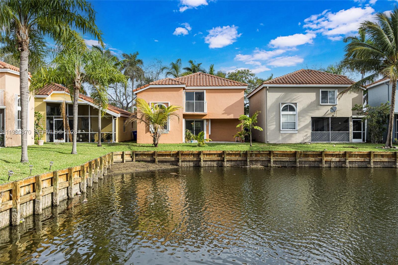 1550 N Trafalgar Cir Hollywood, FL 33020