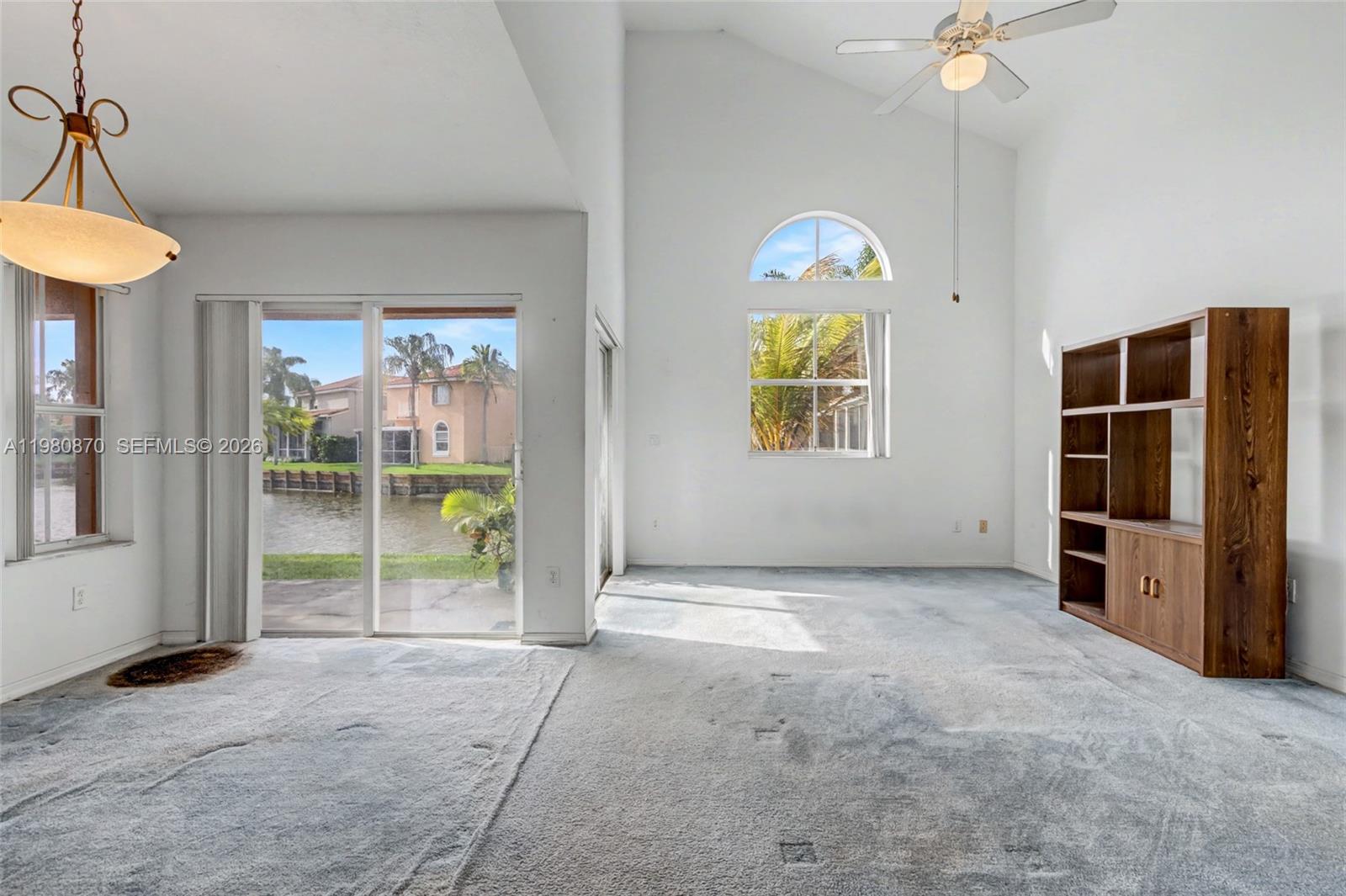 1550 N Trafalgar Cir Hollywood, FL 33020