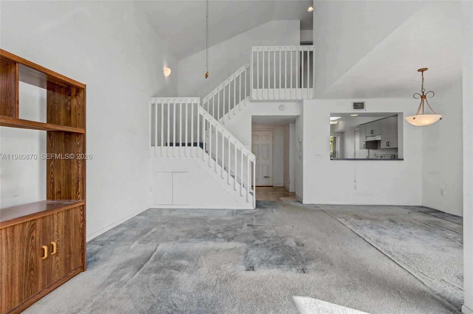 1550 N Trafalgar Cir Hollywood, FL 33020