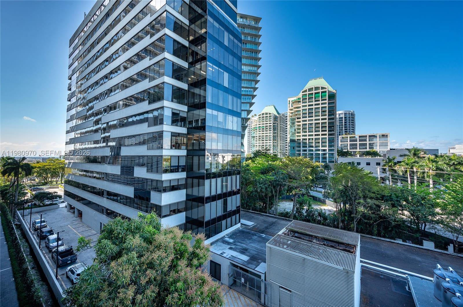 2678 Tigertail Ave #413 Miami, FL 33133