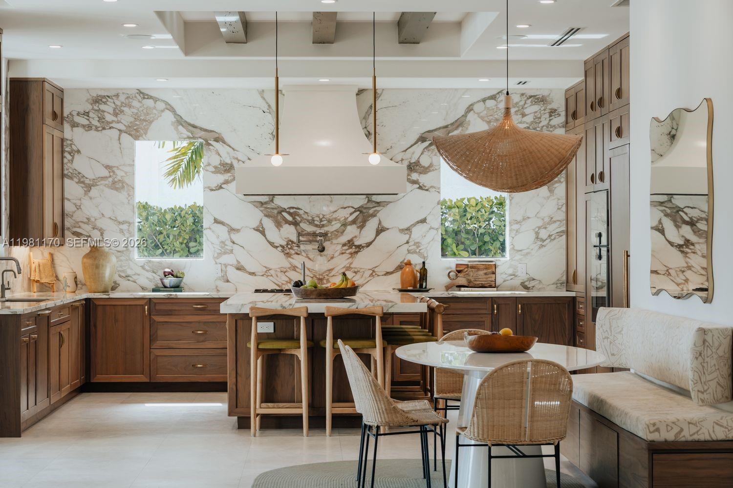 2300 NE 34th Ct Lighthouse Point, FL 33064