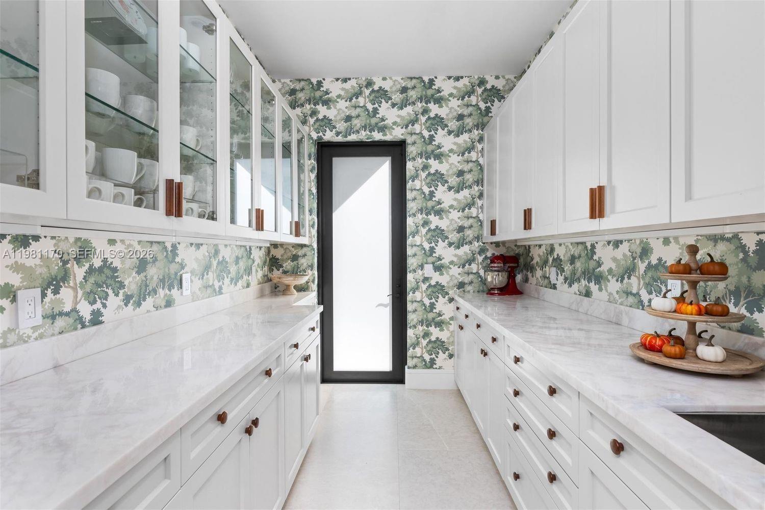 2300 NE 34th Ct Lighthouse Point, FL 33064