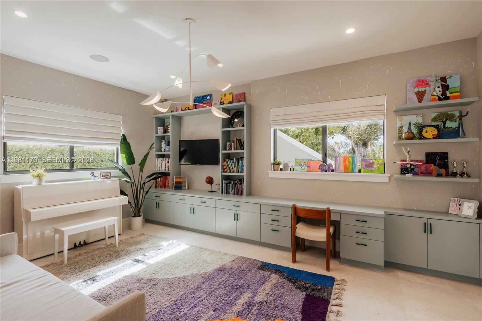 2300 NE 34th Ct Lighthouse Point, FL 33064