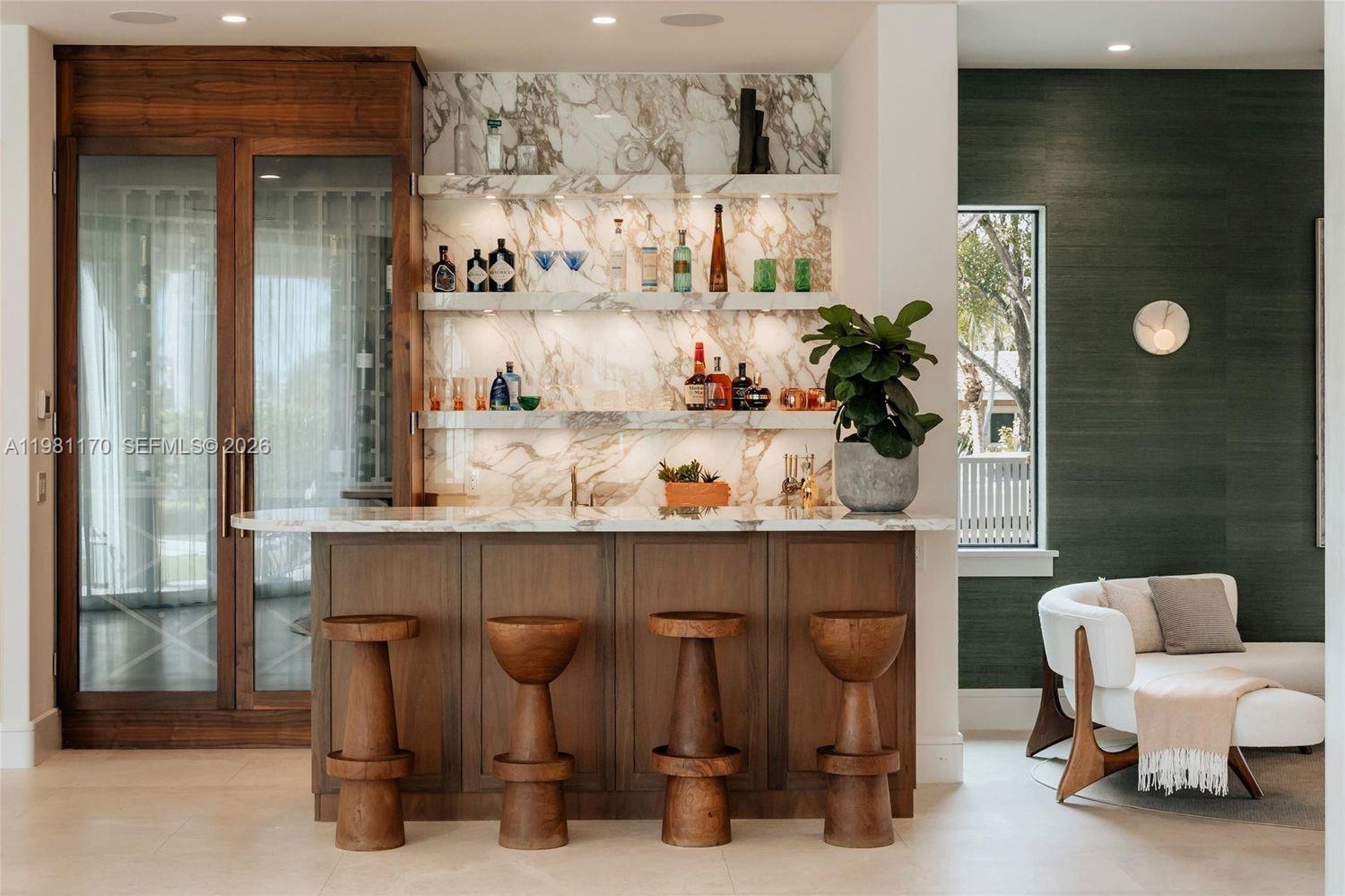 2300 NE 34th Ct Lighthouse Point, FL 33064