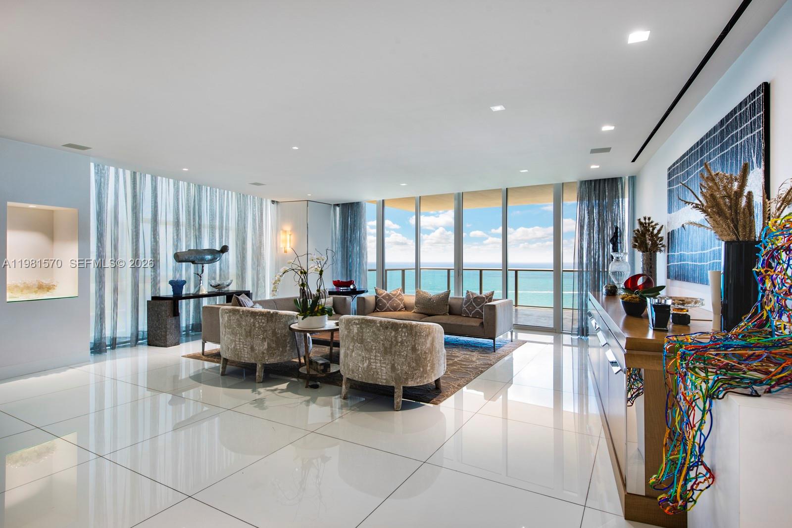 image St Regis Bal Harbour North0