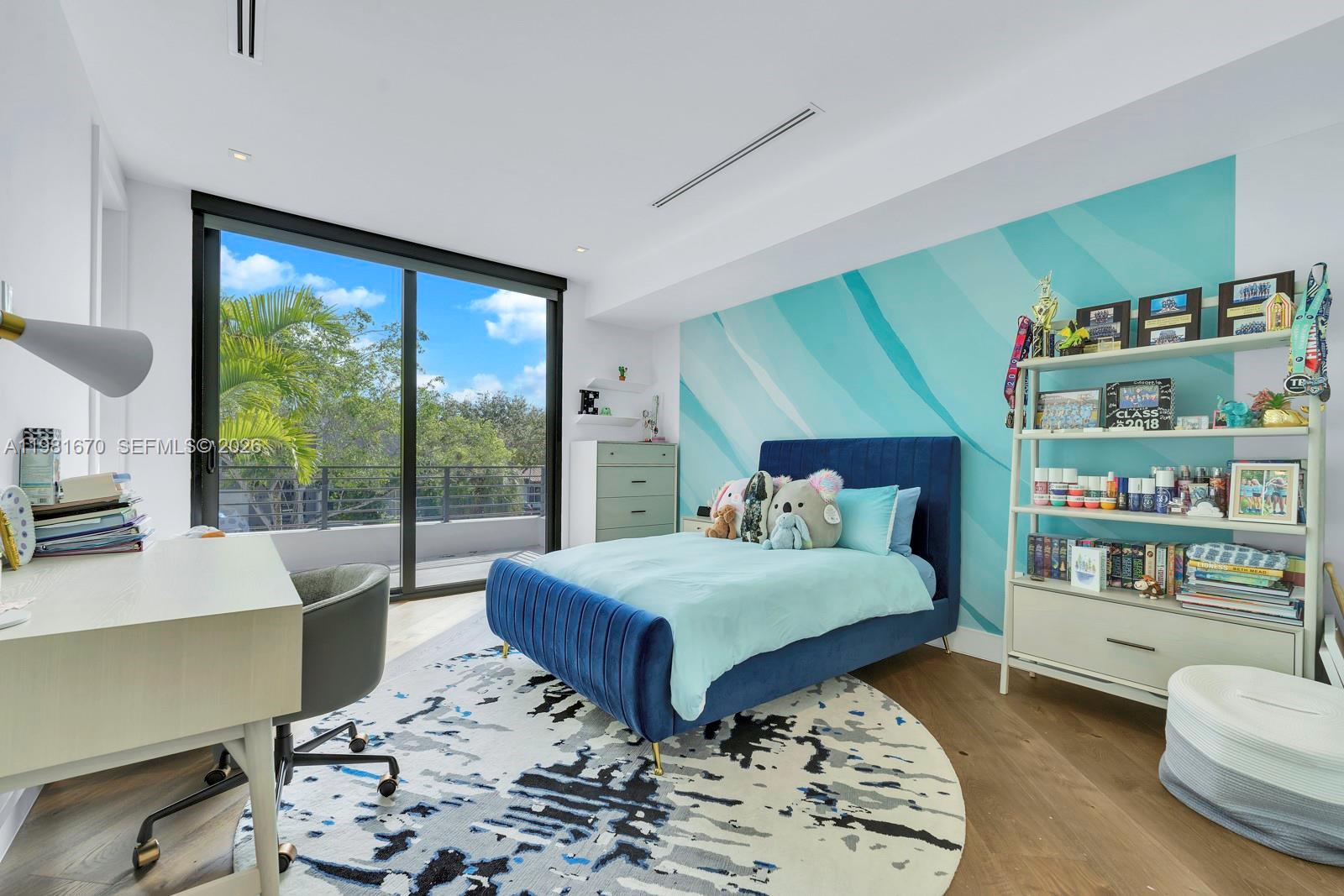 7900 SW 54th Ave Miami, FL 33143