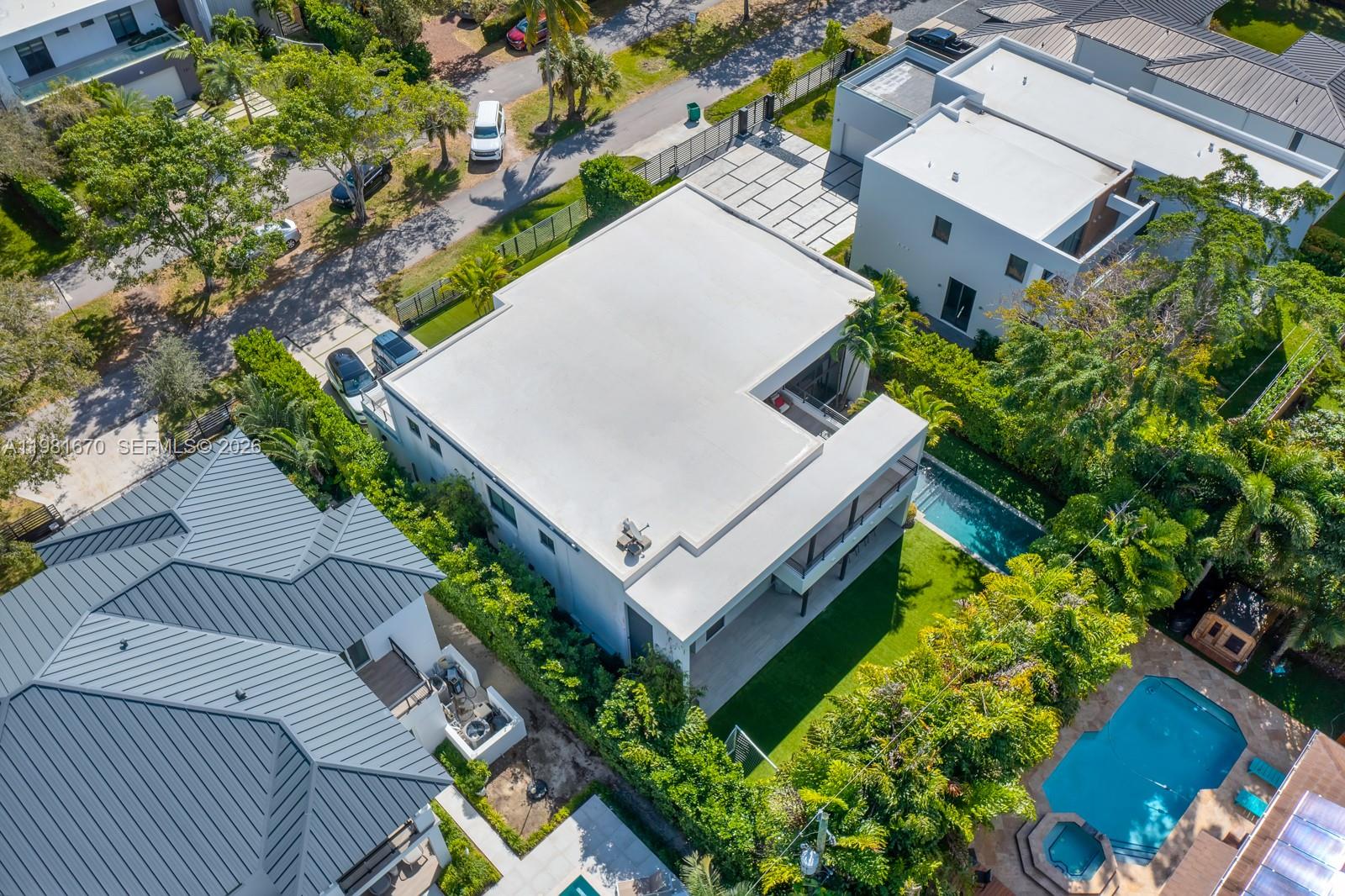 7900 SW 54th Ave Miami, FL 33143