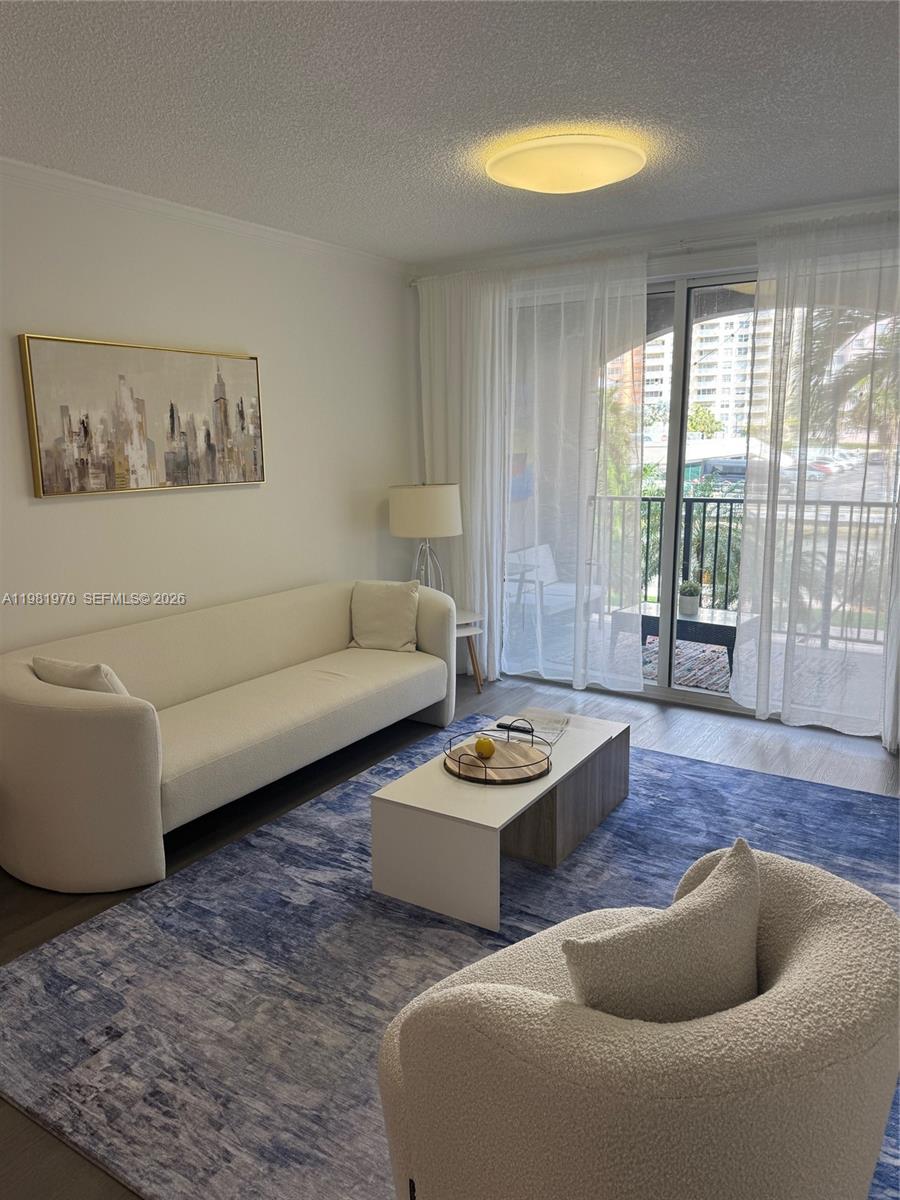 17150 N Bay Rd #2211 Sunny Isles Beach, FL 33160