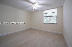 1713 Whitehall Dr #302 Davie, FL 33324