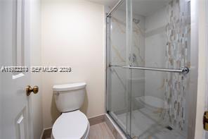 1713 Whitehall Dr #302 Davie, FL 33324