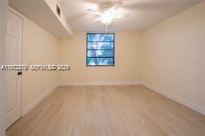 1713 Whitehall Dr #302 Davie, FL 33324