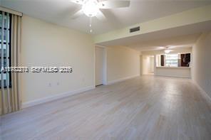 1713 Whitehall Dr #302 Davie, FL 33324