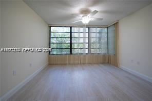 1713 Whitehall Dr #302 Davie, FL 33324