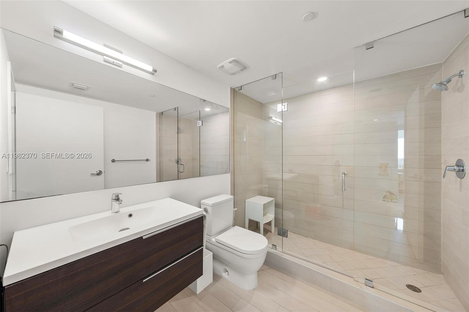 9940 W Bay Hbr Dr #6A-N Bay Harbor Islands, FL 33154