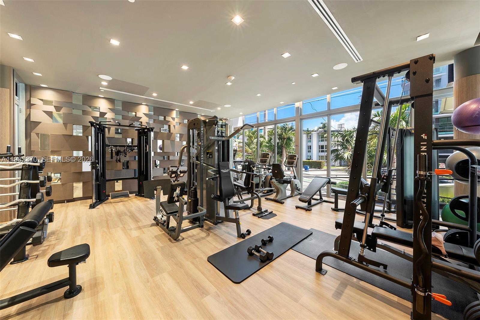 9940 W Bay Hbr Dr #6A-N Bay Harbor Islands, FL 33154