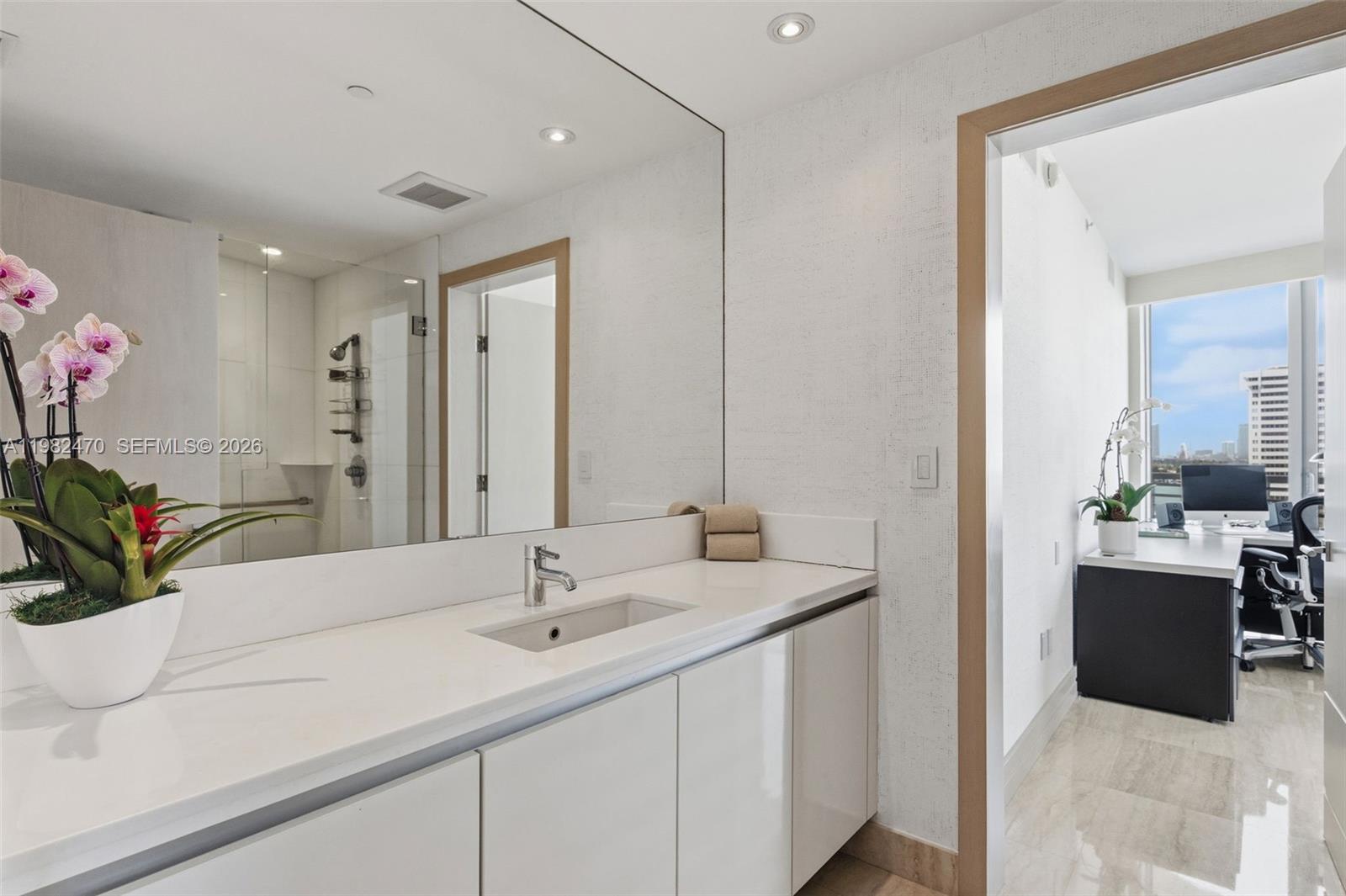 1445 16th St #1101 Miami Beach, FL 33139