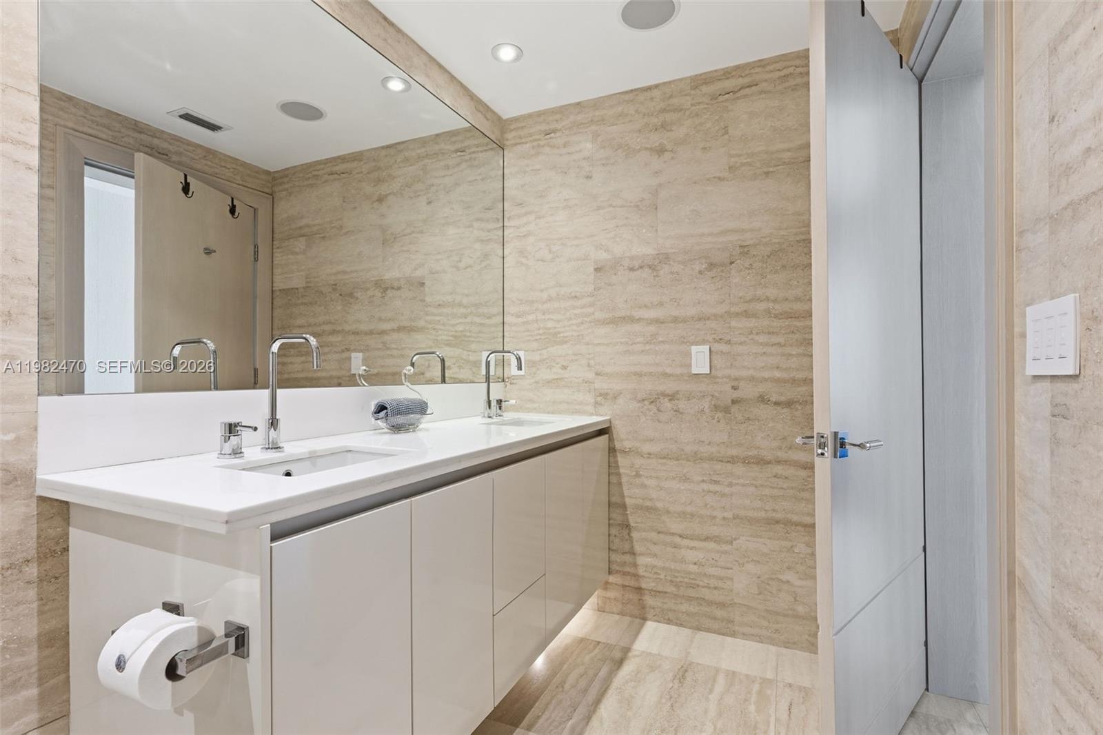 1445 16th St #1101 Miami Beach, FL 33139