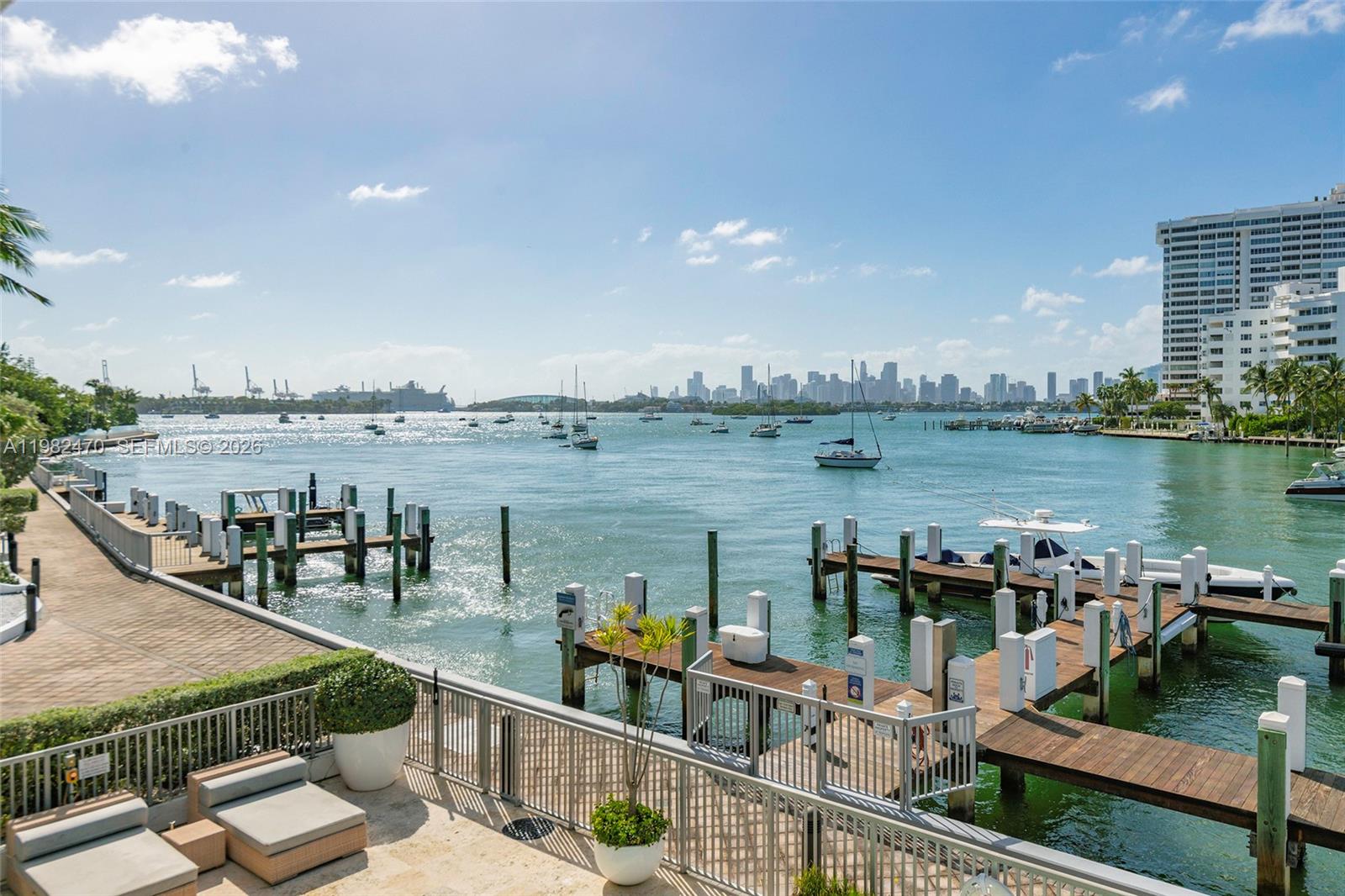 1445 16th St #1101 Miami Beach, FL 33139