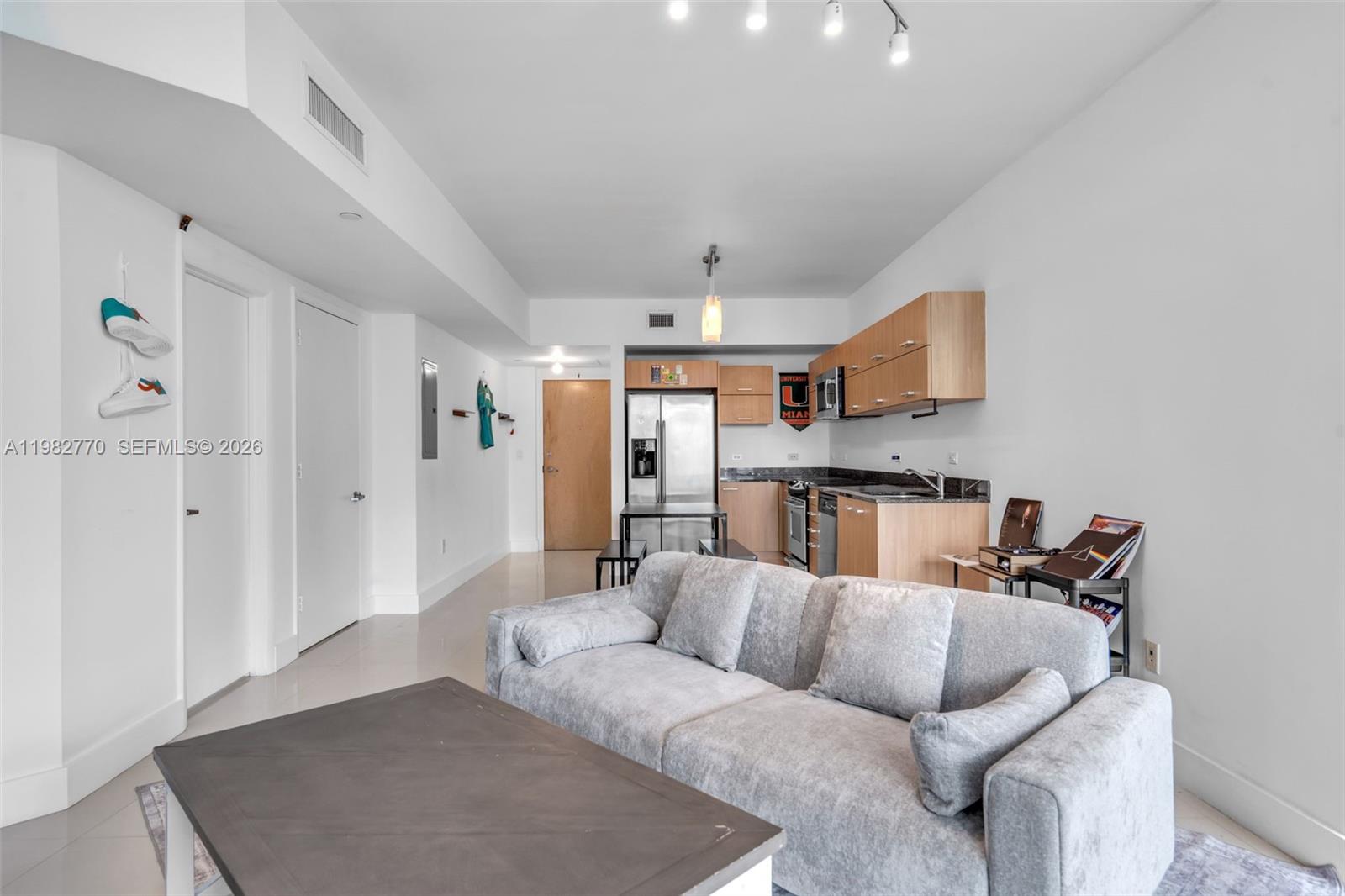 350 S Miami Ave #2412 Miami, FL 33130