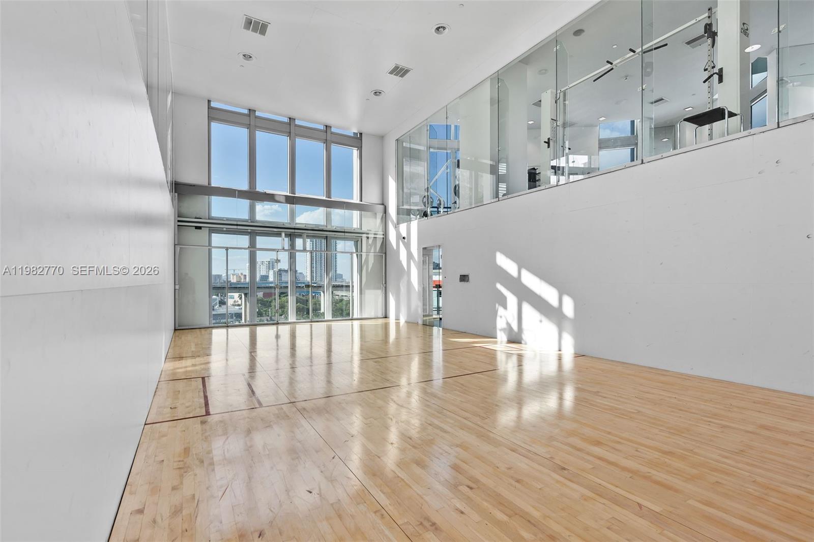 350 S Miami Ave #2412 Miami, FL 33130